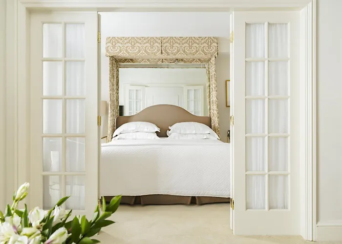 The Eliot Hotel