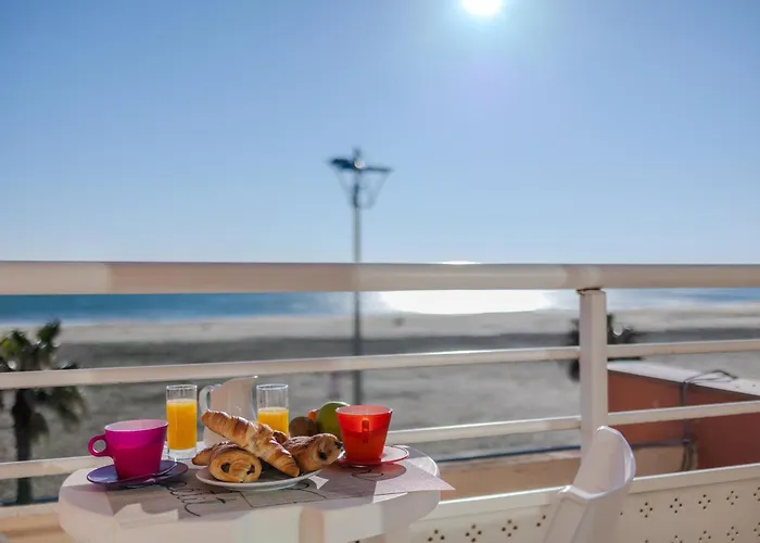 Logis Hotel & Restaurant Mediterranee