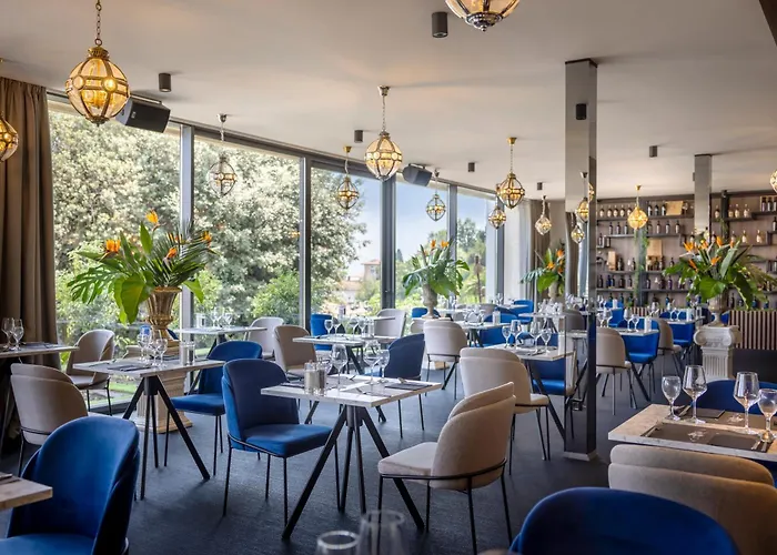 Grand Hotel Adriatic II