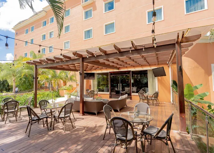 Hodelpa Garden Court