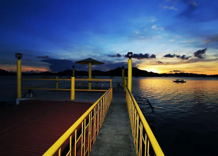 Reddoorz At Amphibi Ko Resort Palawan