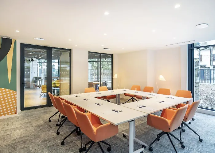 Holiday Inn Express Paris - Poissy By Ihg