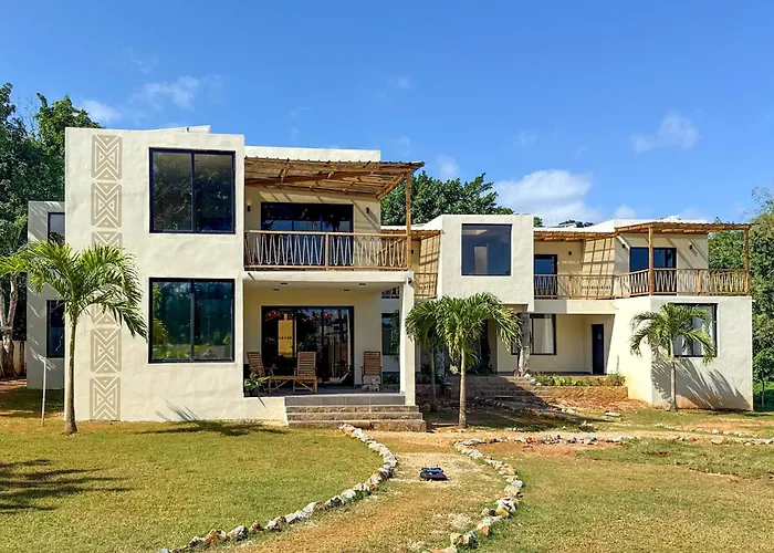 Villavida Property