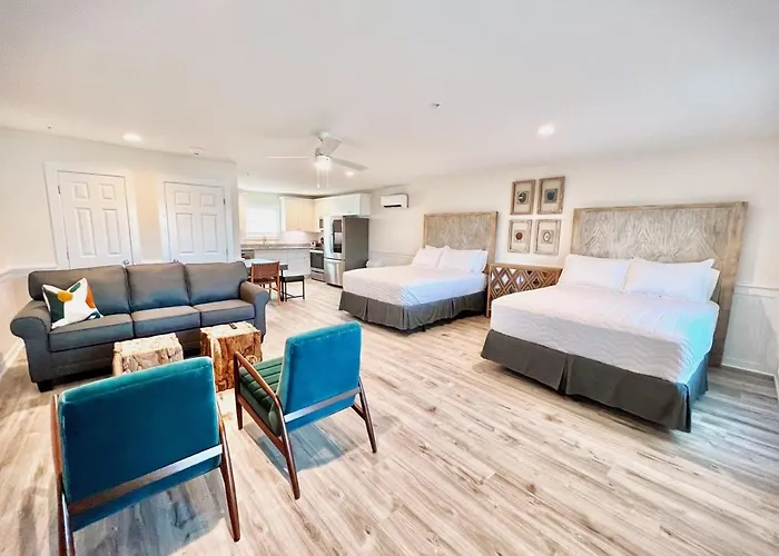 104 Queen Pet Friendly Suite, 1St Floor Nest