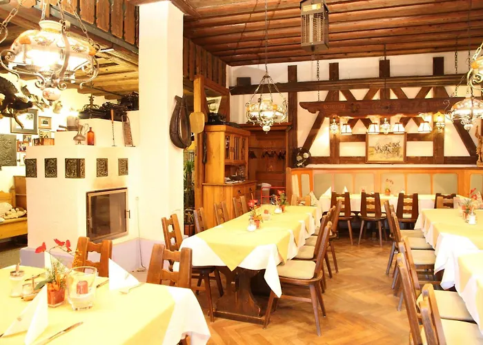Hotel-Landgasthof Schuster