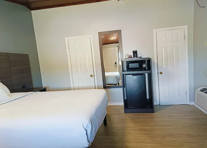 Village Inn Motel Rockport Near Aransas Bay