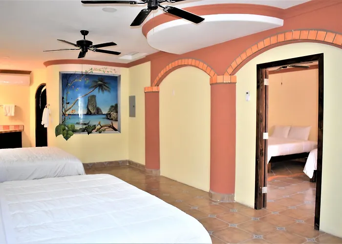 Hacienda Monarcas Resort