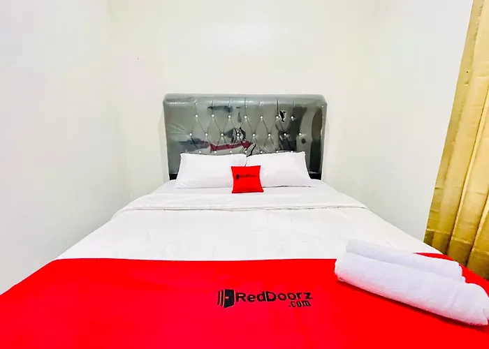 Reddoorz At Hardi Homestay Near Funland Berastagi