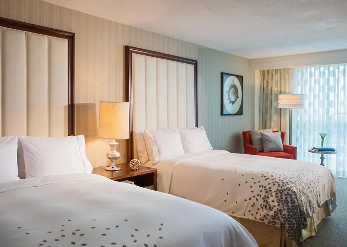 Renaissance Newark Airport Hotel