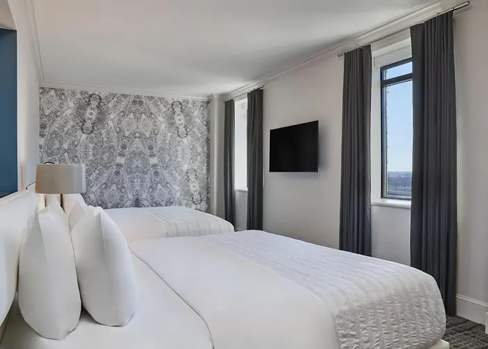 Le Meridien Indianapolis