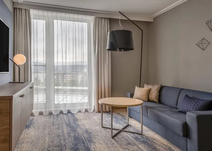 Courtyard By Marriott Linz
