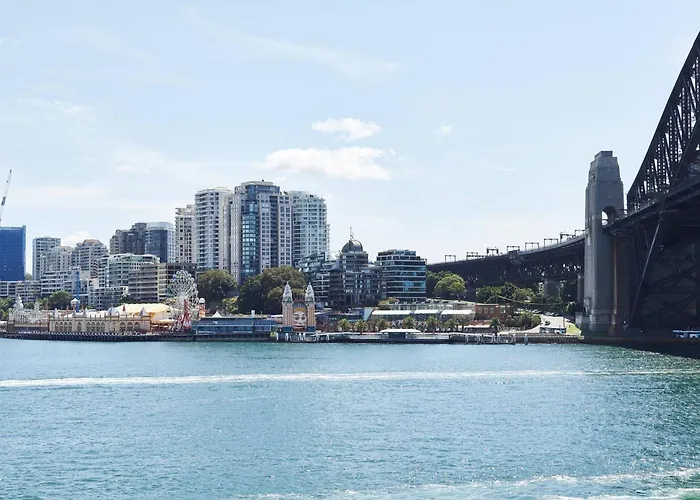 Pier One Sydney Harbour, Autograph Collection