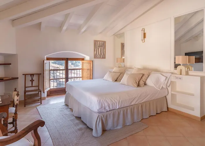 Es Petit De Valldemossa