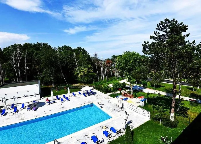 Hotel Holiday Blue