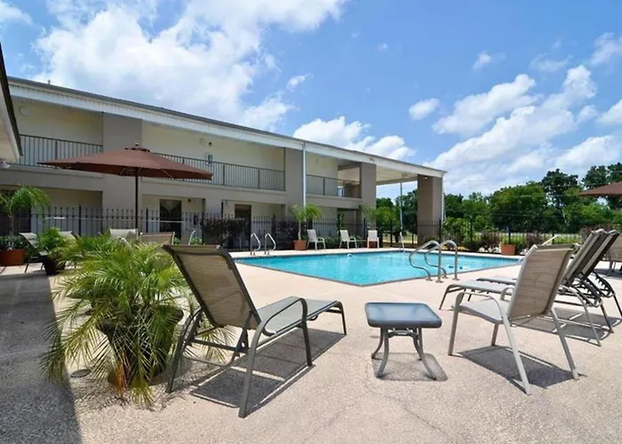 Motel 6-Luling, La