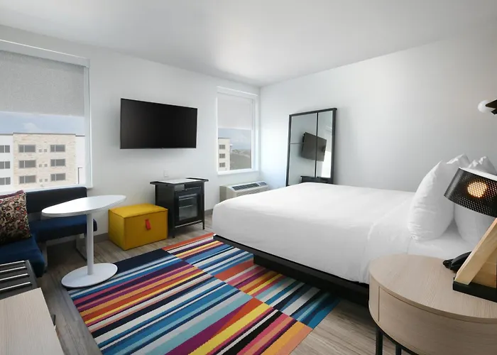 Aloft By Marriott Austin Round Rock Hotel