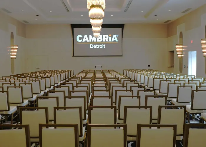 Cambria Hotel Detroit Downtown