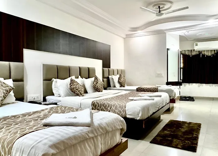 Hotel Dev Palace