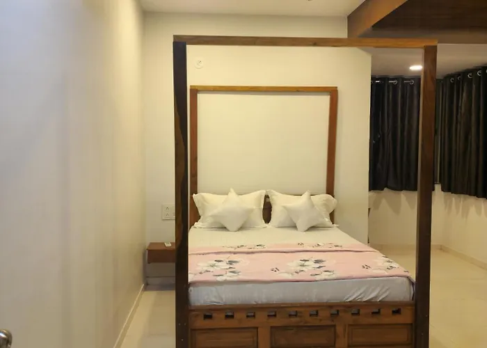Kuber Hotel