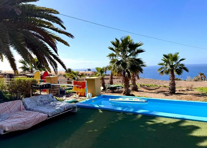 Adeje - Twinfin Hostel & Surf Yoga Camp