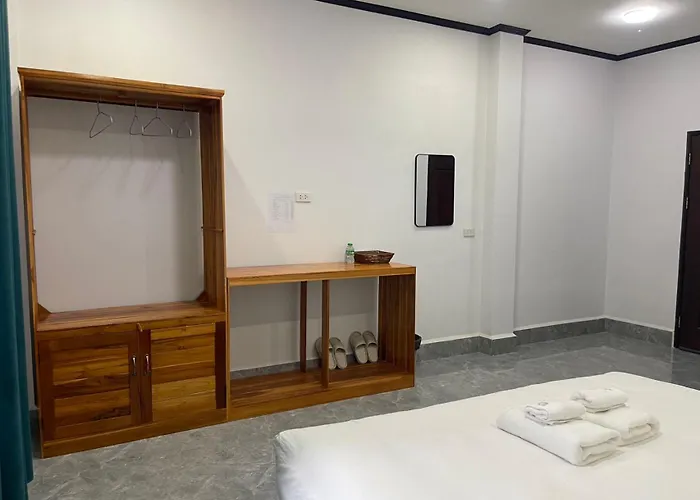 Manythip Hotel