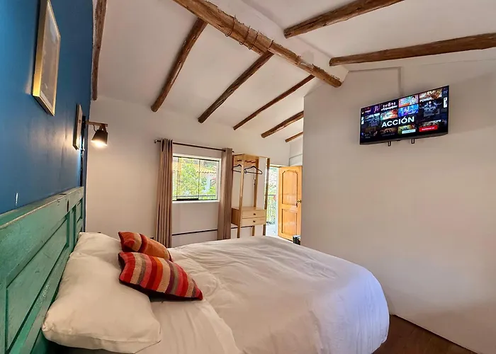 Anido Hotel