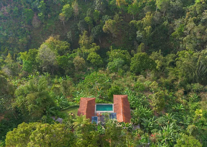 Ocean & Mountain View Villa, Waterfalls, Munduk Eco-Luxe By Santrian