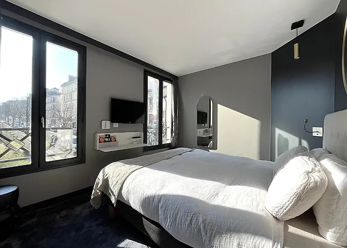 Paris Saint Cloud Hôtel