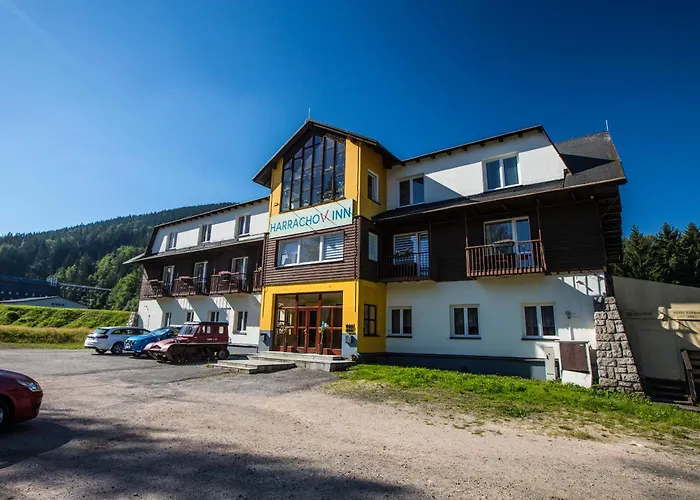Hotel Harrachov Inn