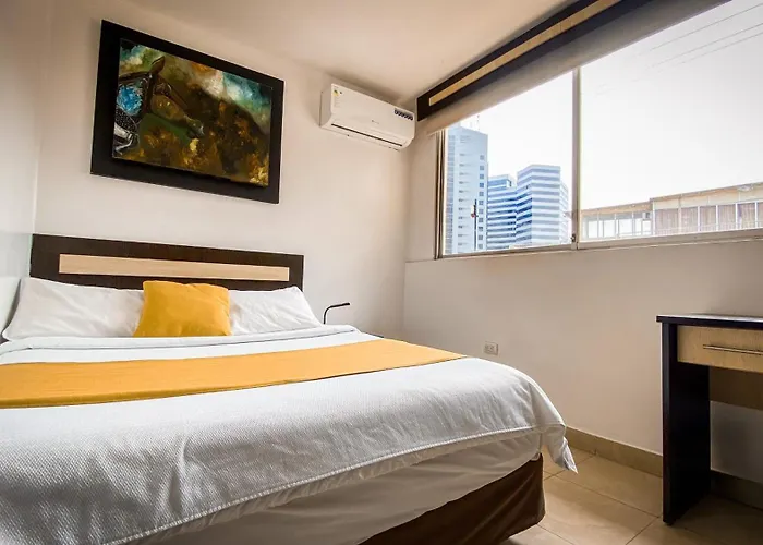 Hotel MC Suites - Confort cerca del Aeropuerto