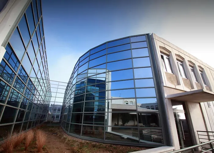 Hotel 17.4 - Lycee D'Hotellerie Et De Tourisme