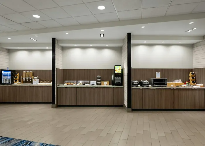 Fairfield Inn & Suites By Marriott Moscow