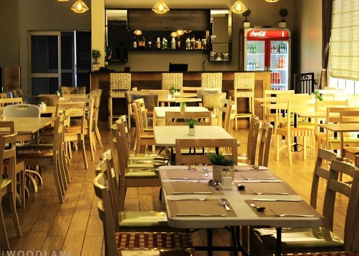 Woodlane Hotel
