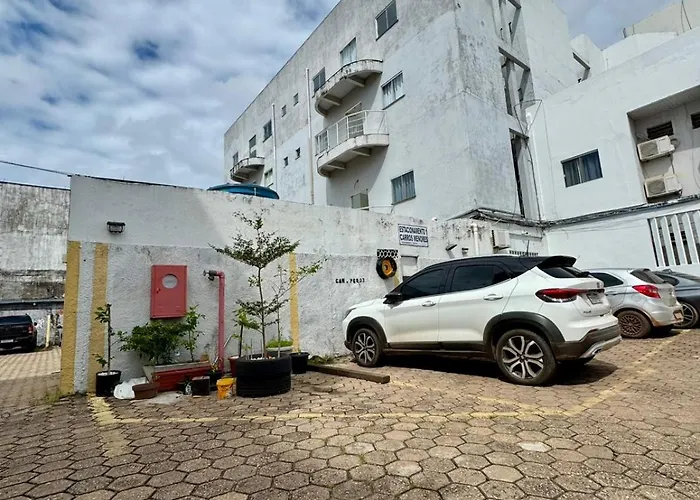 Schalom Hotel