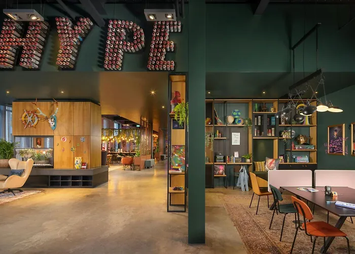 Moxy Glasgow Merchant City