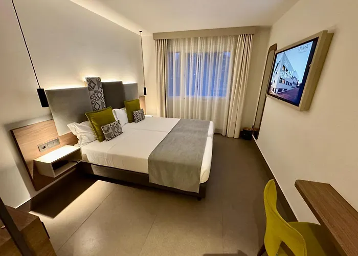 Urban A+++ Hotel