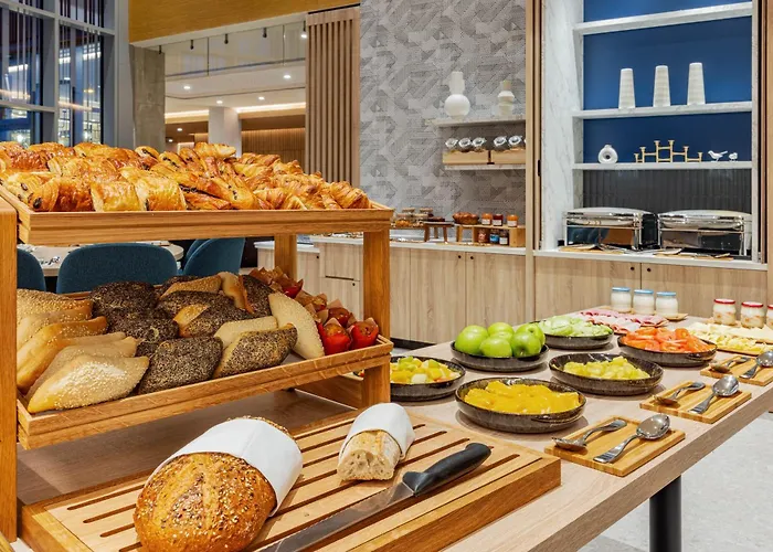 Courtyard By Marriott Paris Charles De Gaulle Central Airport