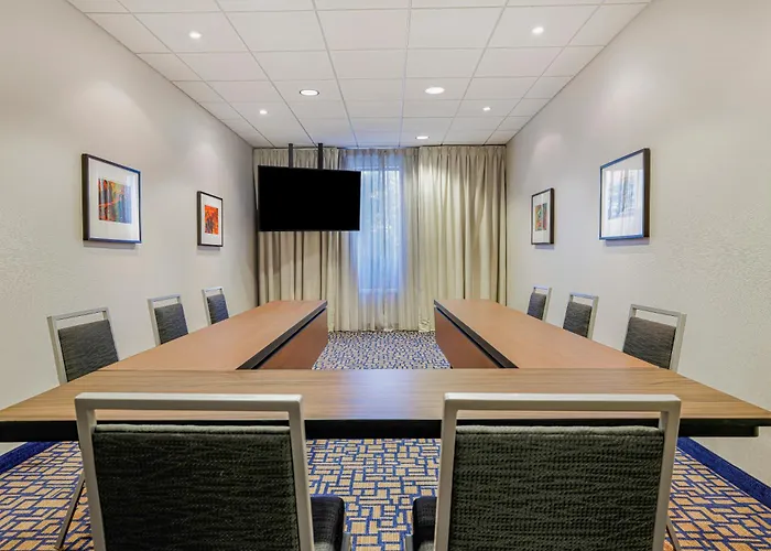 Hampton Inn & Suites Dallas/Plano-East