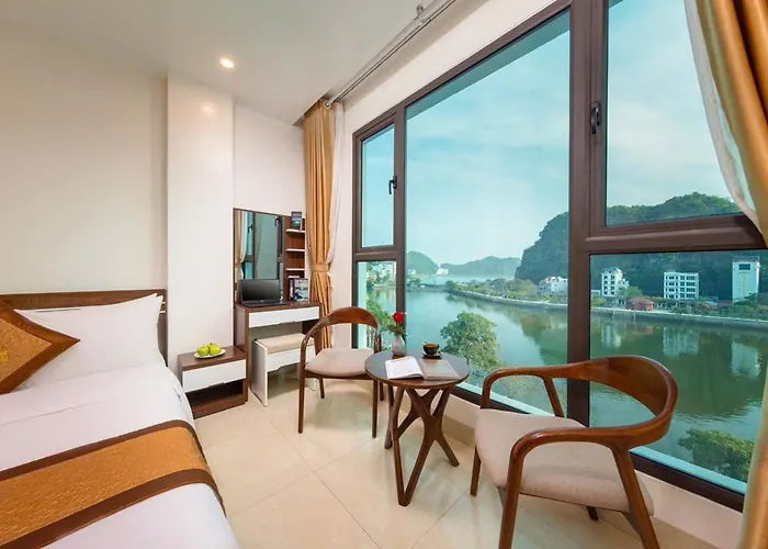 Tung Quang Hotel