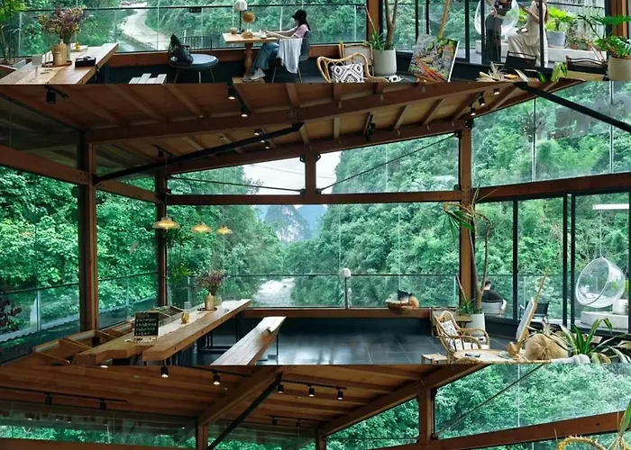 Yangshuo 1Q84 Tree Hotel