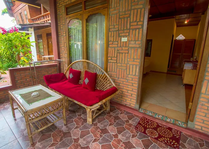 Tabo Cottages