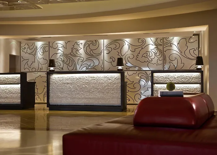 Renaissance Newark Airport Hotel