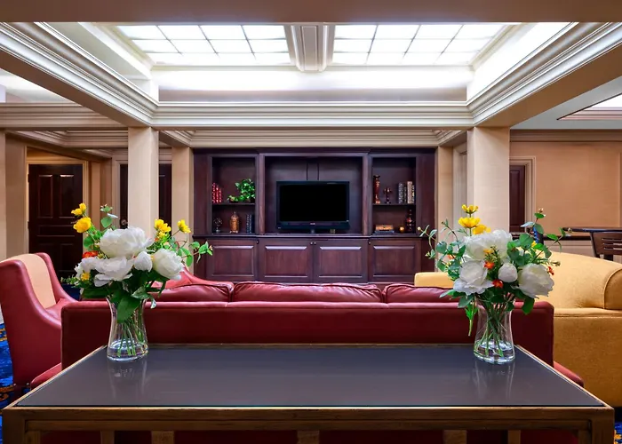 Hampton Inn & Suites Providence Downtown