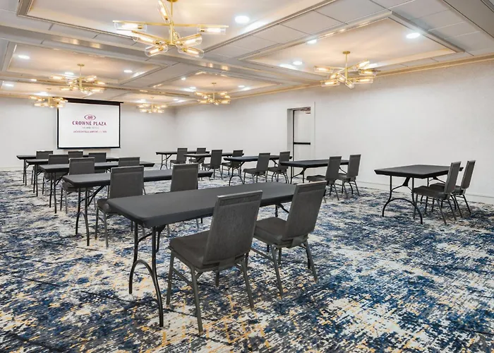 Wyndham Jacksonville Hotel And Conference Center
