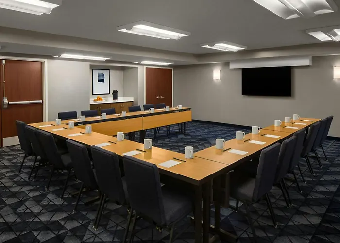 Courtyard By Marriott Portland Beaverton