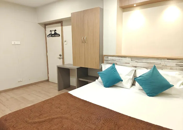 Central Inn, Kolhapur