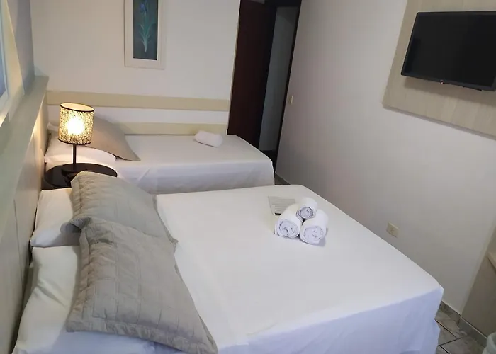 Hotel Nautico Guaratuba