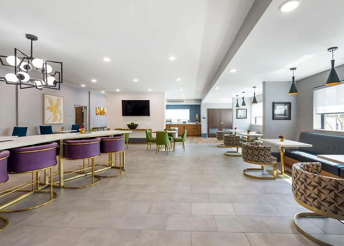 Comfort Inn & Suites Gallatin - Nashville Metro