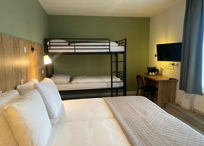 Hotel Emilia