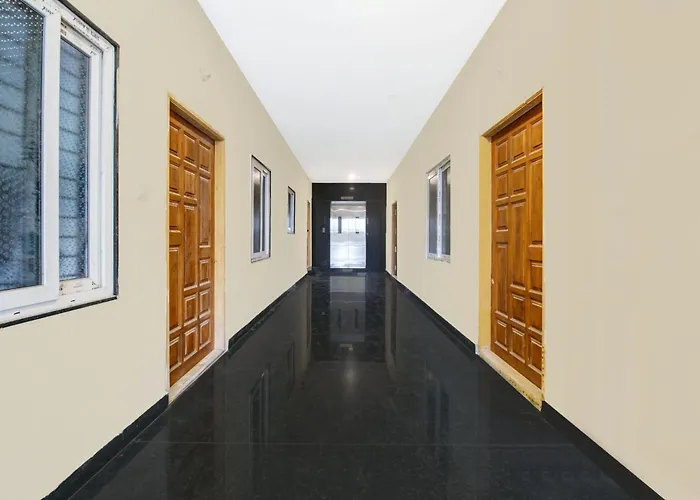 Super Hotel O Murali Nagar Near Nad Junction